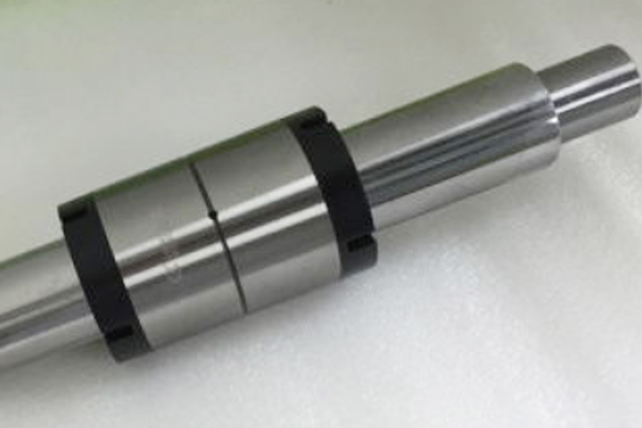 旋轉(zhuǎn)滾珠花鍵有哪些特點及應用？